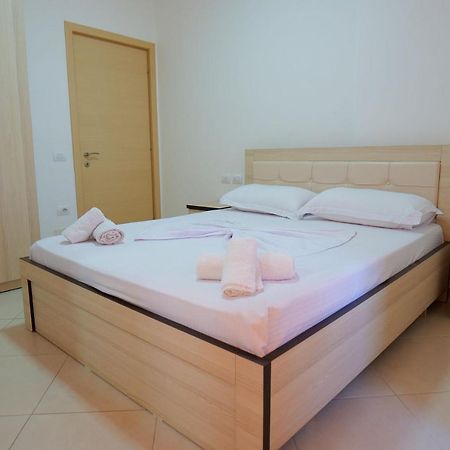 Almare Apartments Vlorë Exterior foto